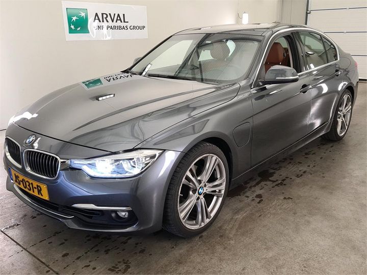 BMW 3 2016 wba8e11060k827804