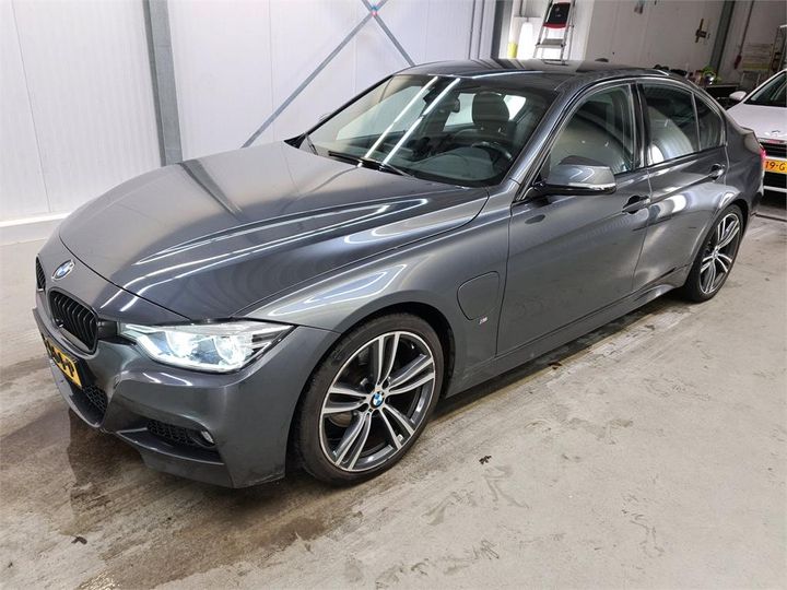 BMW 330 2016 wba8e11060k829052