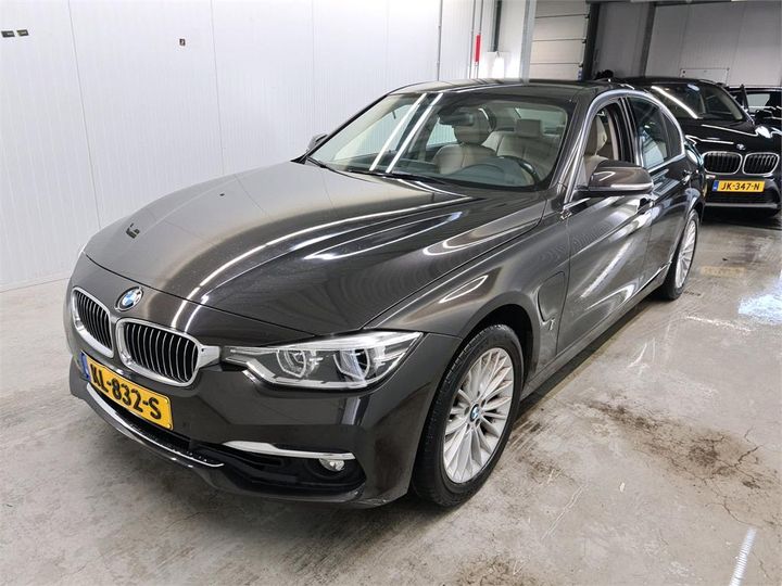 BMW 330 2016 wba8e11070k417237