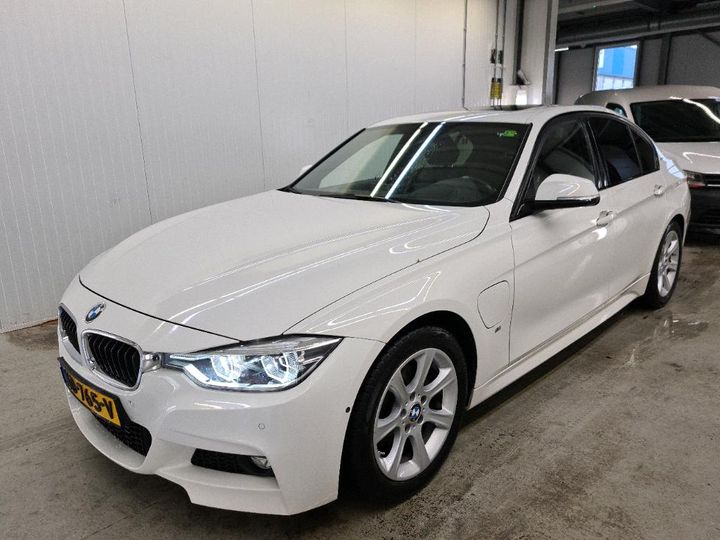 BMW 330 2016 wba8e11070k418260