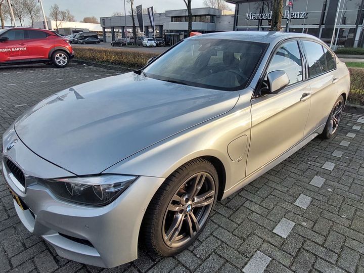 BMW 3-SERIE 2018 wba8e11070k421711