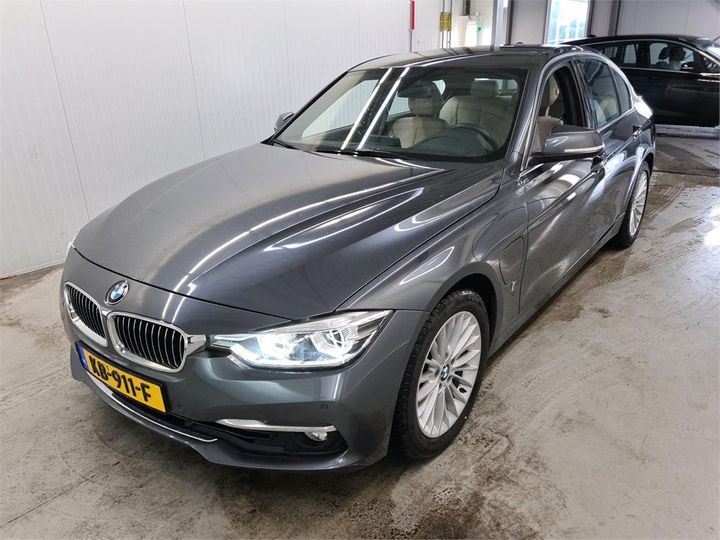 BMW 330 2016 wba8e11070k828220