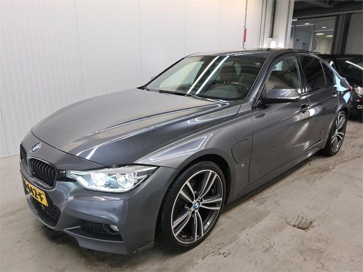 BMW 330 2016 wba8e11070k829559