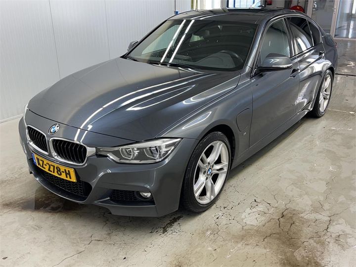 BMW 330 2016 wba8e11070k829982