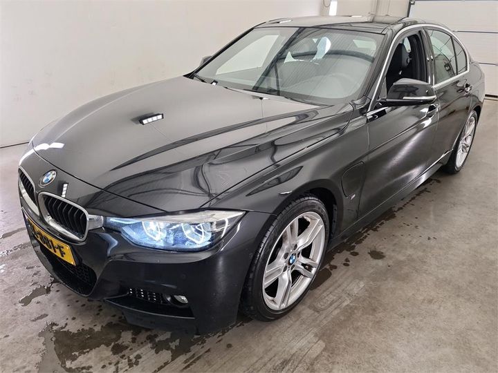 BMW 3 2018 wba8e11080k422043