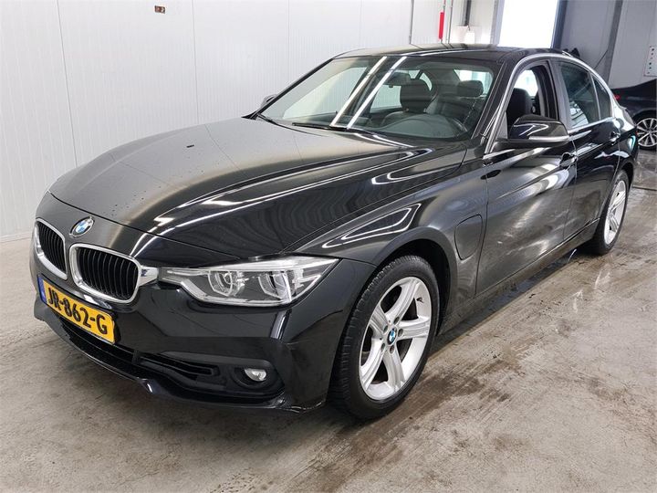 BMW 330 2016 wba8e11080k477429