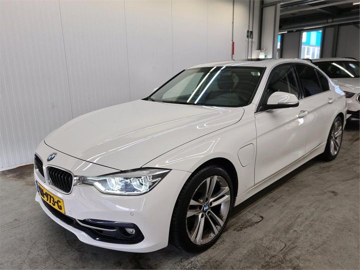 BMW 330 2016 wba8e11080k828601