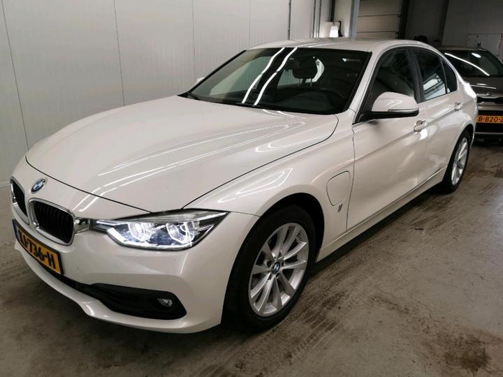 BMW 330 2016 wba8e11080k828727