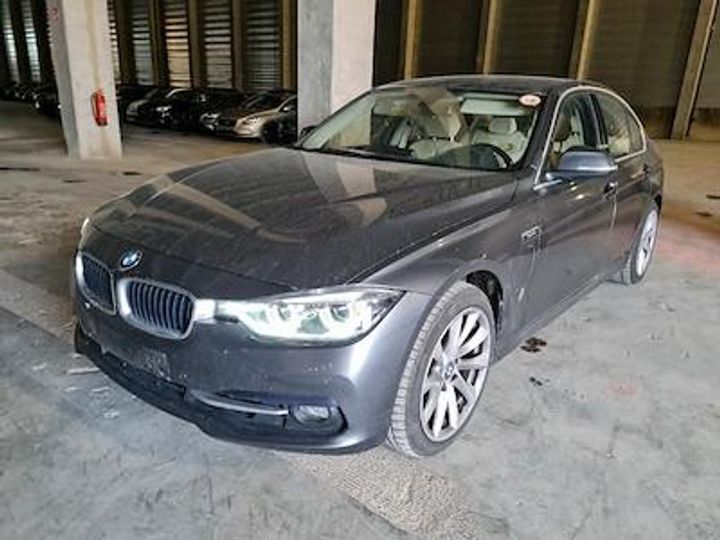 BMW MRT/15 2016 wba8e11080k830042