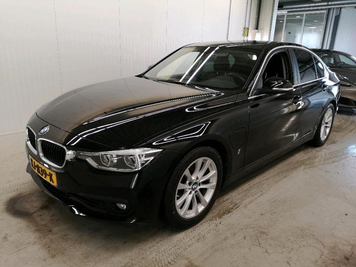 BMW 330 2016 wba8e110x0k417183