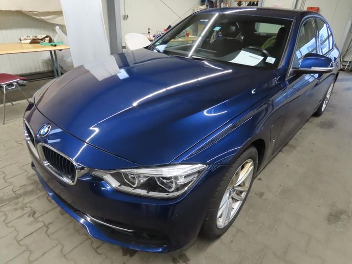 BMW 3 2018 wba8e110x0k422190