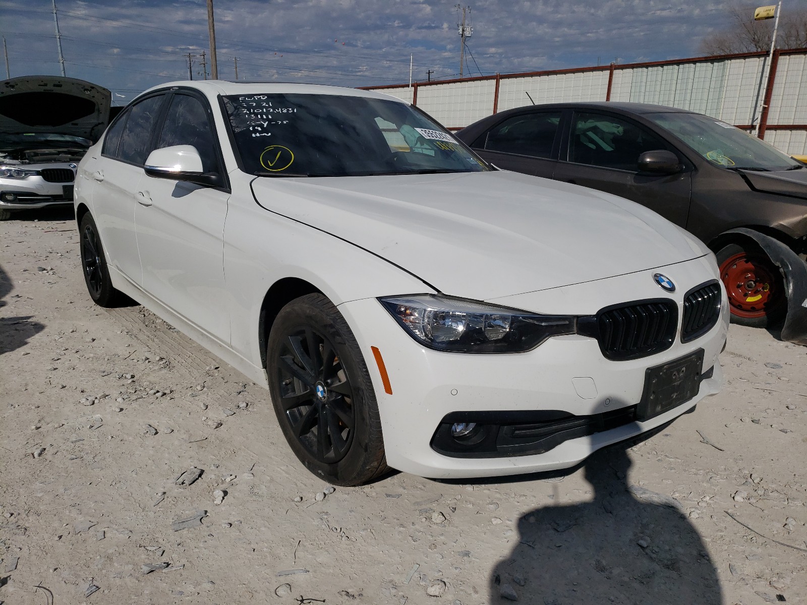 BMW 320 I 2017 wba8e1g36hnu18438