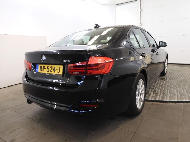 BMW 3 SERIE SEDAN 2018 wba8e31010fg47346