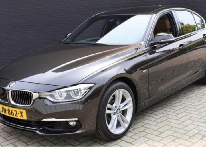 BMW 3-SERIE 2016 wba8e31040k495230