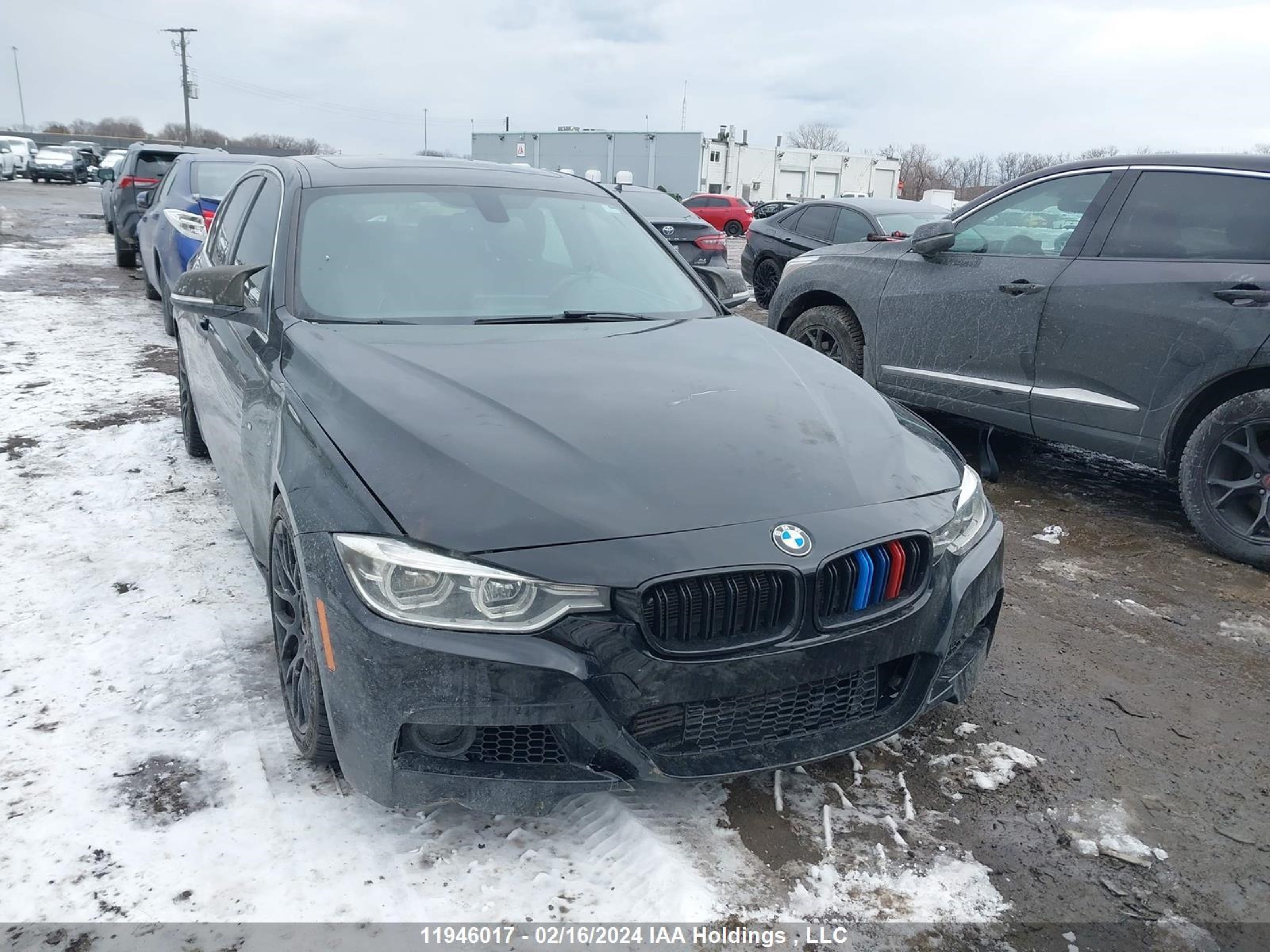 BMW 3ER 2016 wba8e3c52gk500931