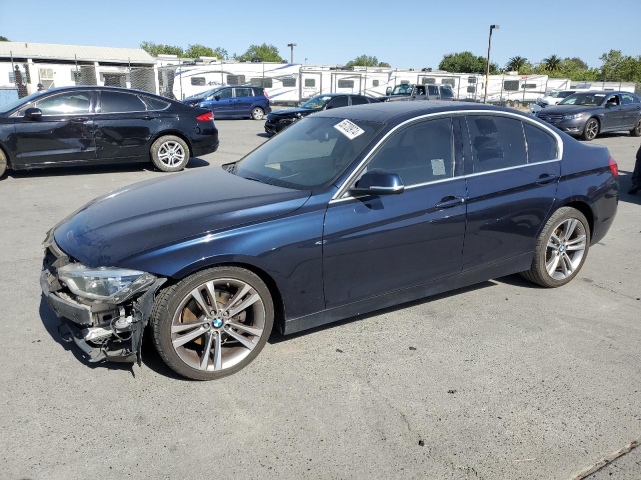 BMW 3ER 2016 wba8e5c5xgk388357