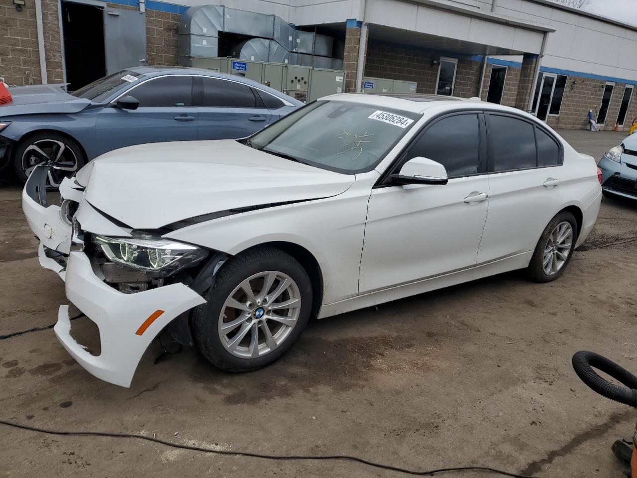 BMW 3ER 2018 wba8e5g56jnu46142