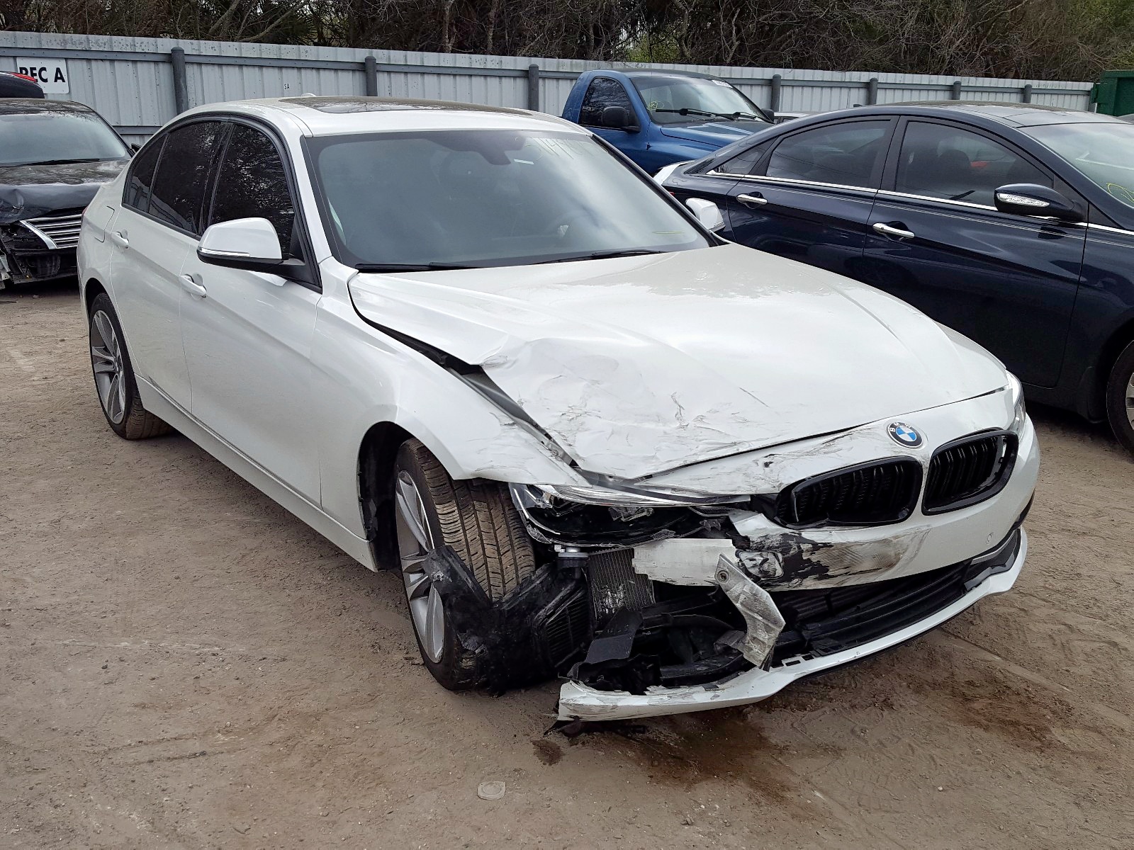 BMW 328 I SULE 2016 wba8e9g52gnt84741