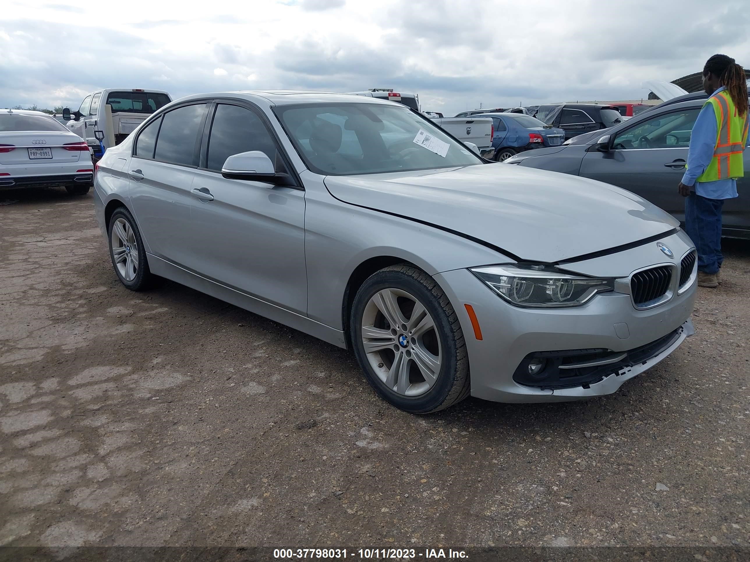 BMW 3ER 2016 wba8e9g58gnt82587