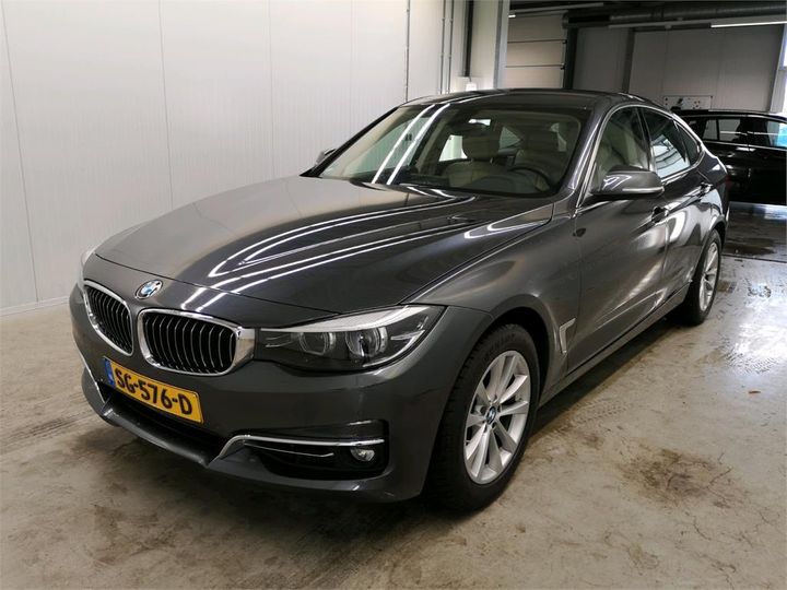 BMW 320 2018 wba8t31030ga84641