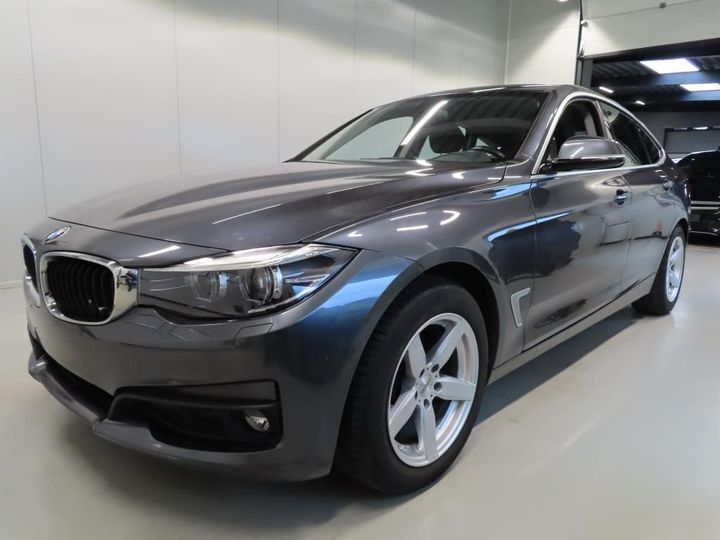 BMW SERIES 3 2018 wba8t3108jg805423