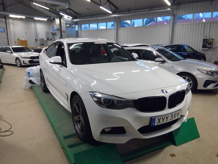 BMW SERIES 3 2019 wba8t5101lb456648