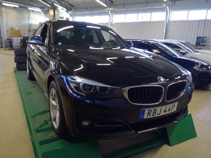 BMW SERIES 3 2019 wba8t5103lb457266