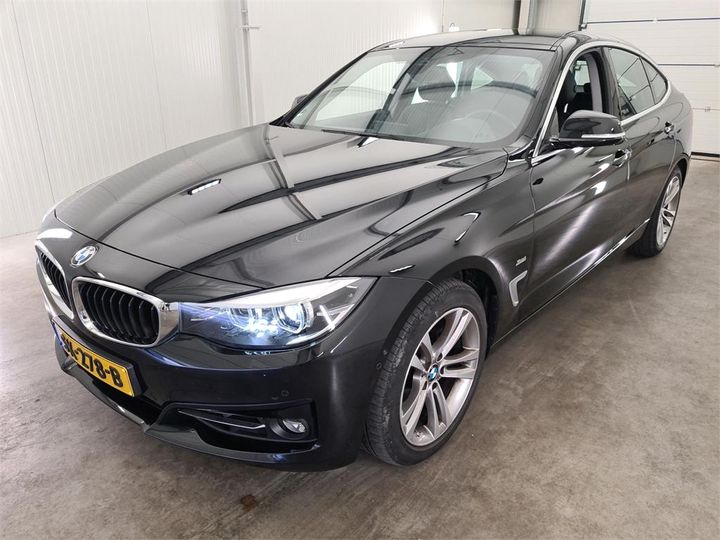 BMW 3 2018 wba8x31010bm93171