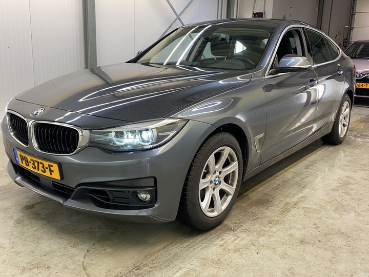 BMW 320 2017 wba8x31080g835900