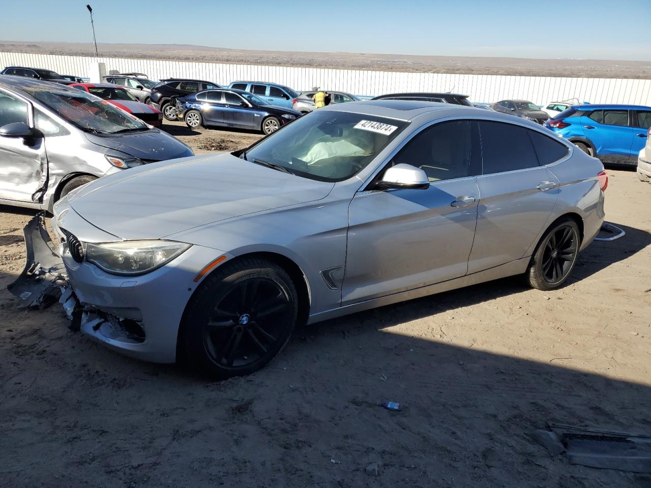 BMW 3ER 2016 wba8z5c55gg501929