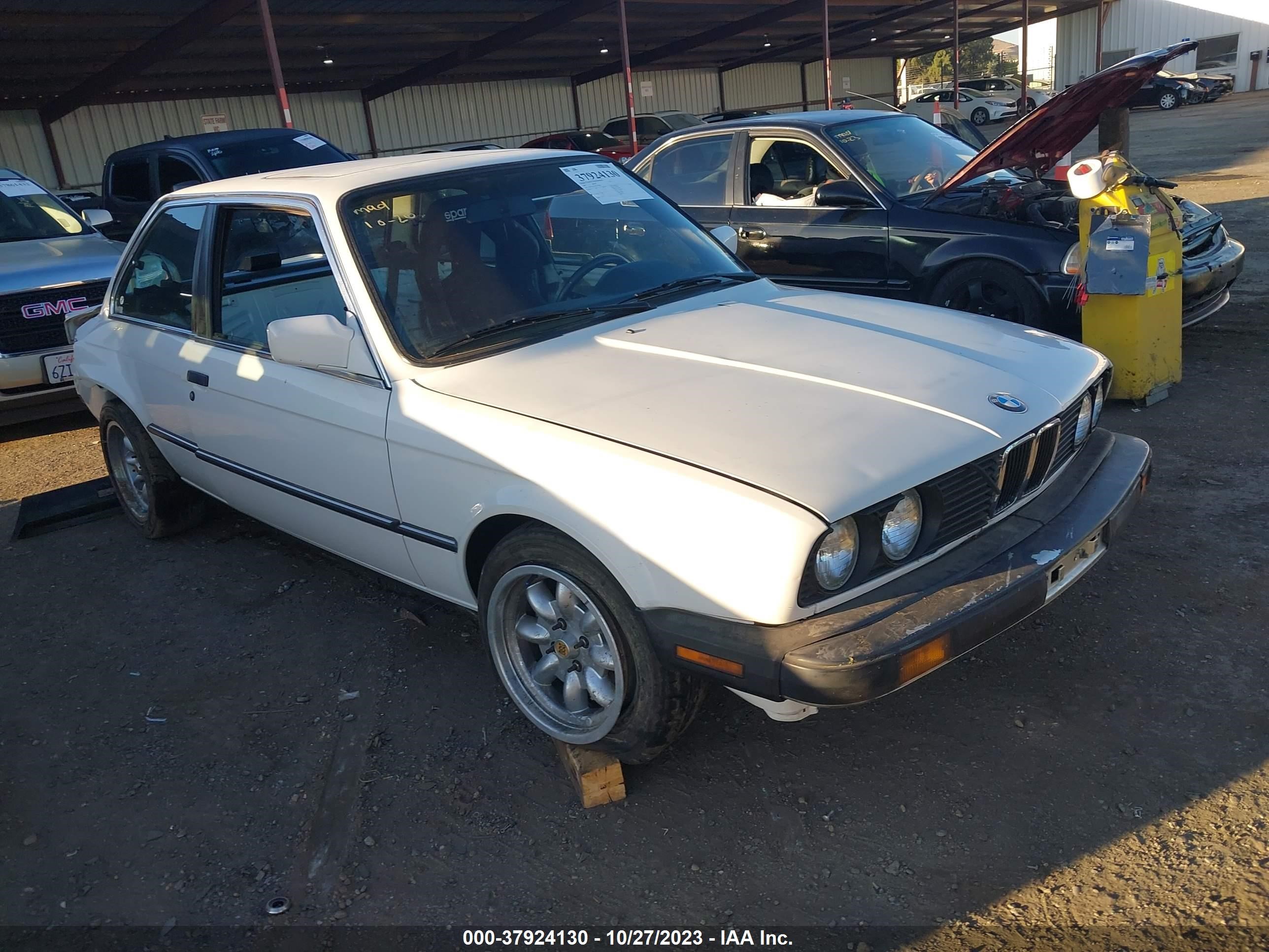 BMW 3ER 1987 wbaaa2303h3113649