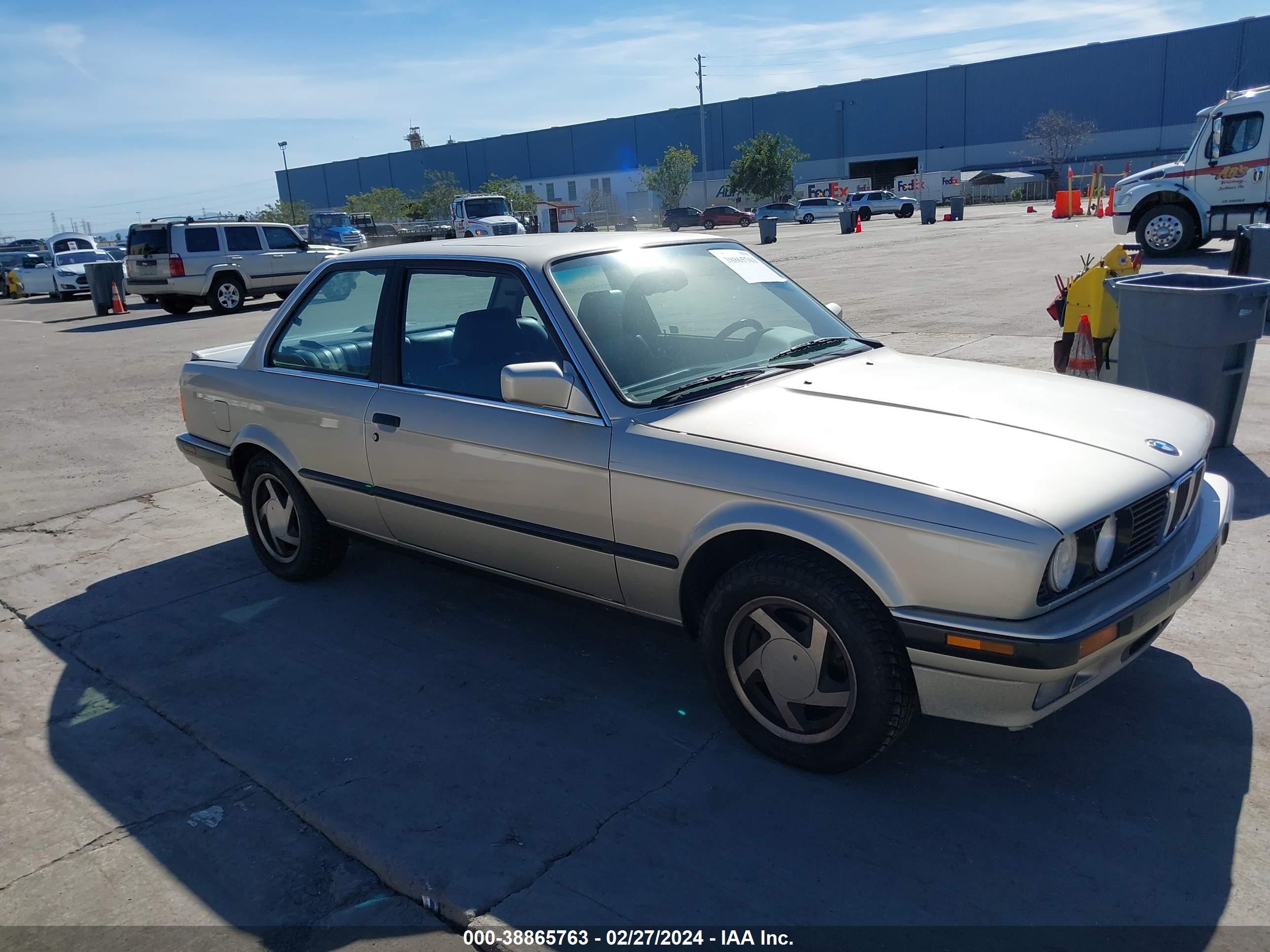 BMW 3ER 1989 wbaaa2303k8263139