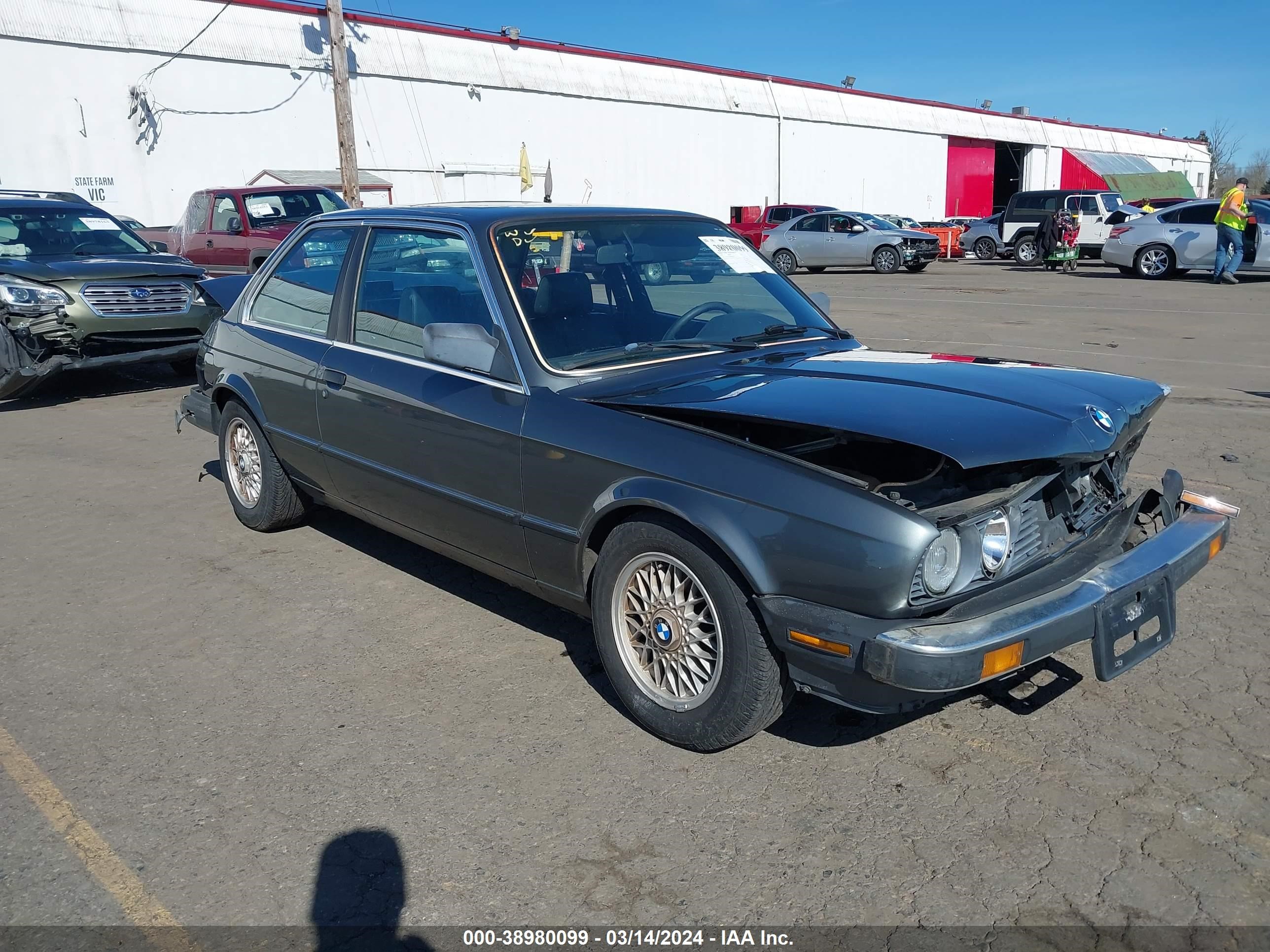 BMW 3ER 1987 wbaab5408h9695855