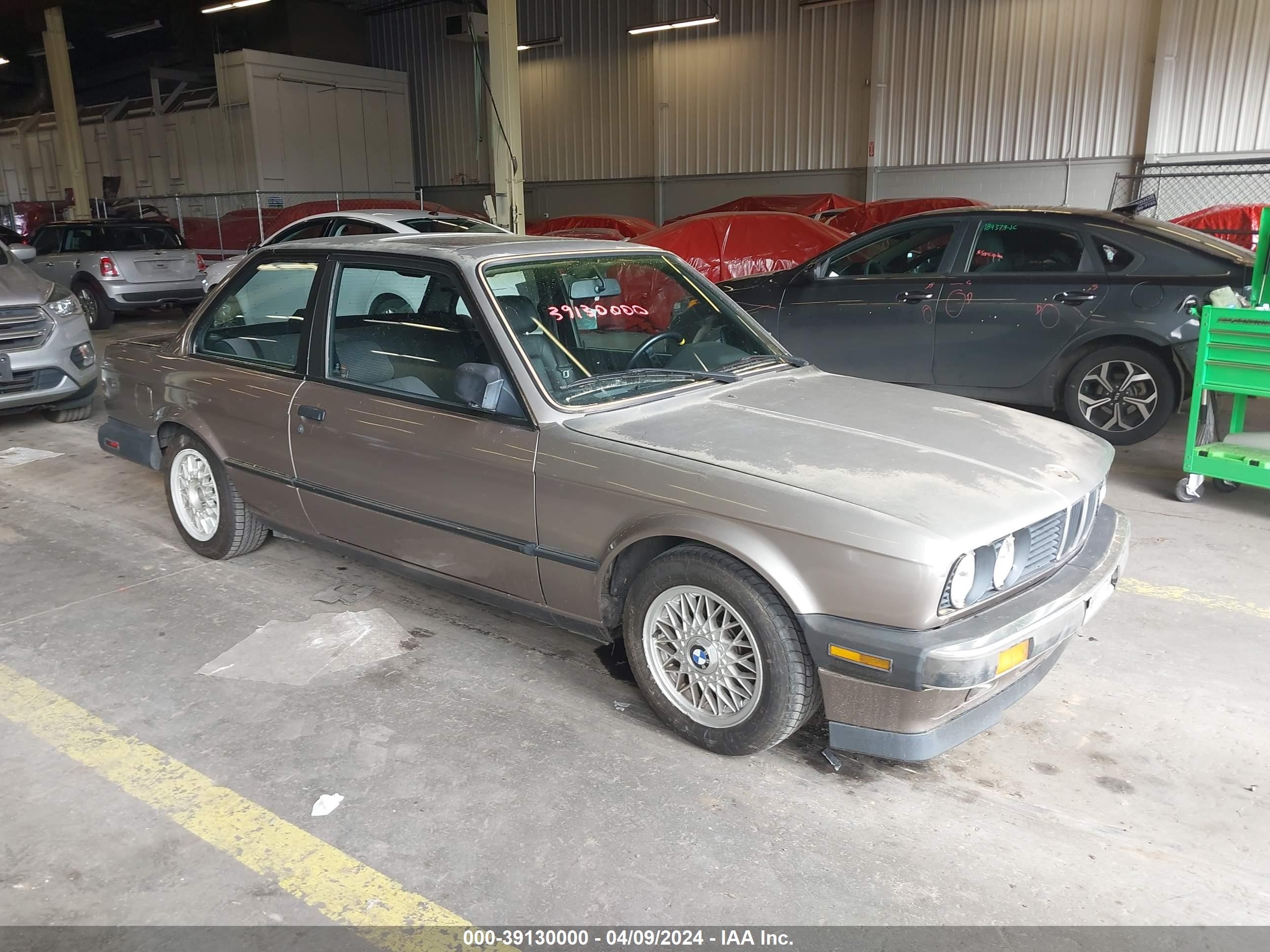 BMW 3ER 1987 wbaab540xh9801979