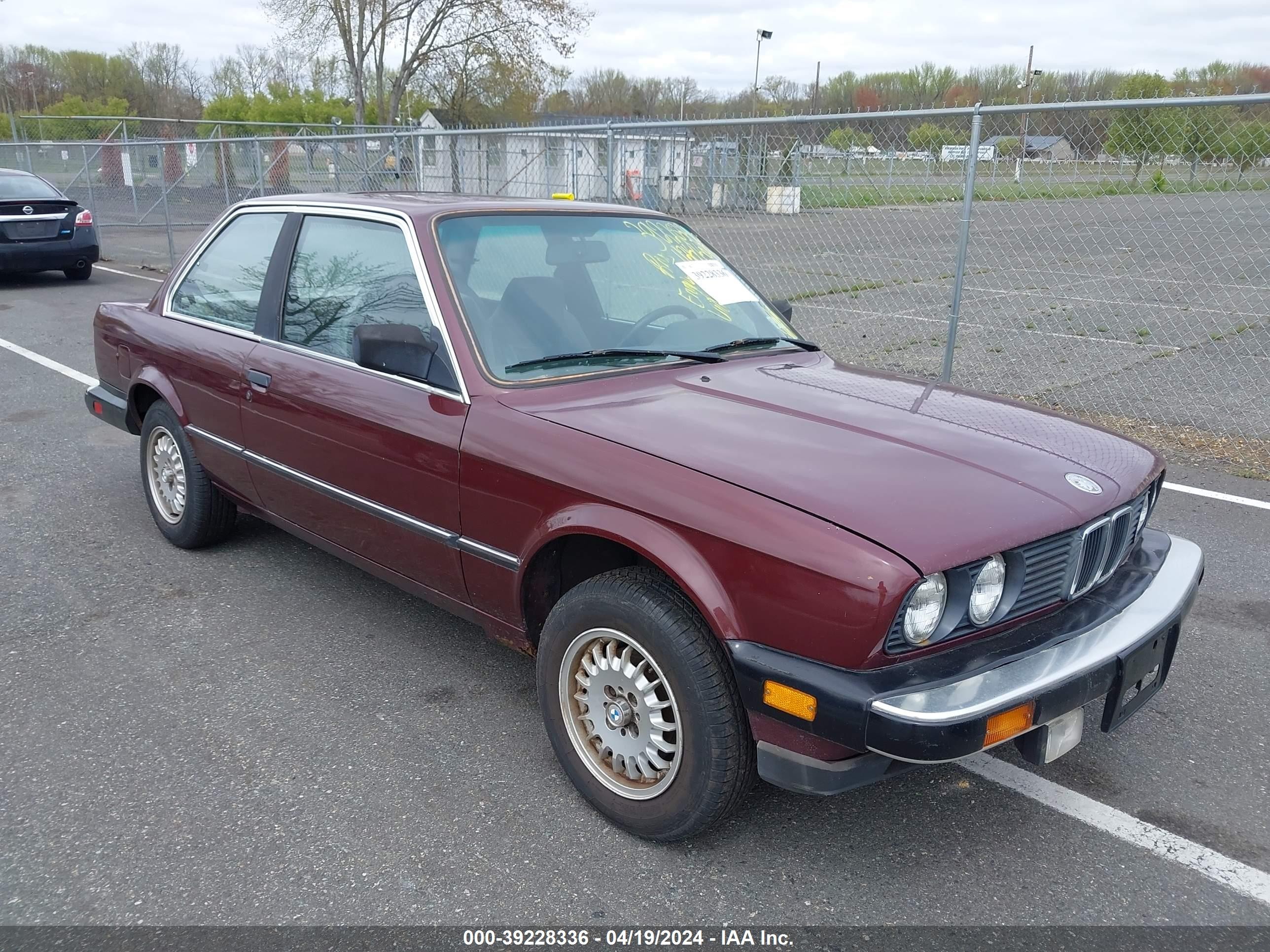 BMW 3ER 1985 wbaab6404f1212721