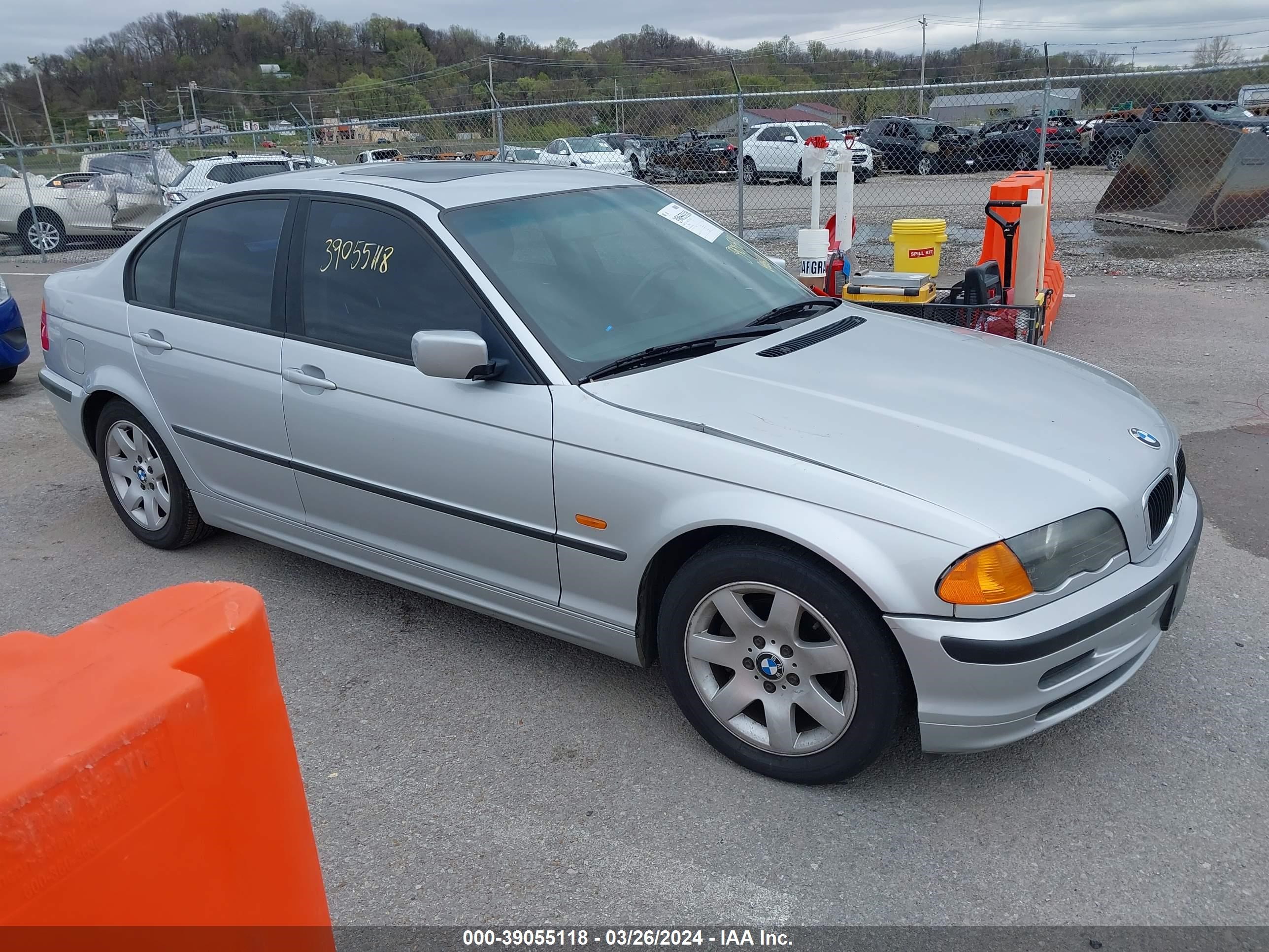 BMW 3ER 1999 wbaam3330xfp63396