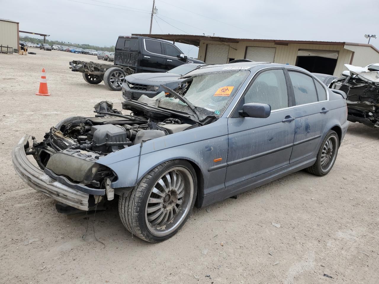 BMW 3ER 1999 wbaam3334xkc62229