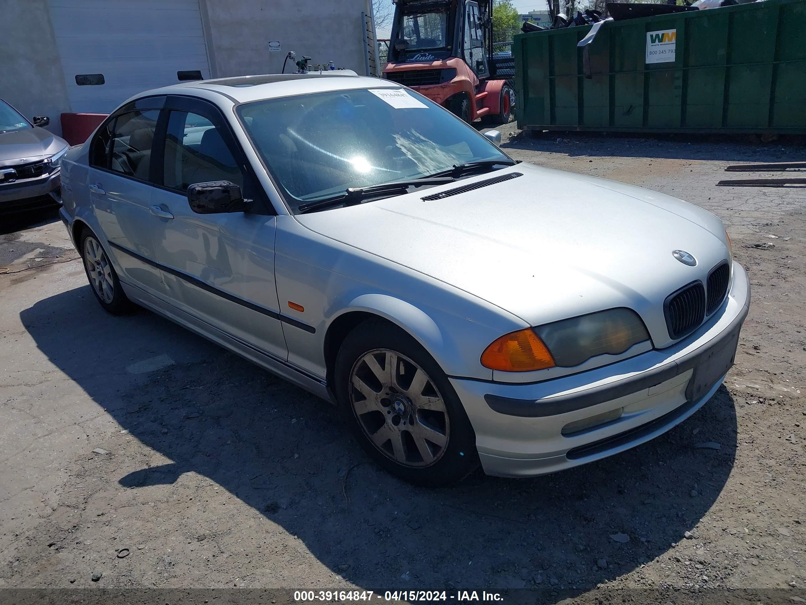 BMW 3ER 2000 wbaam3343yca94653