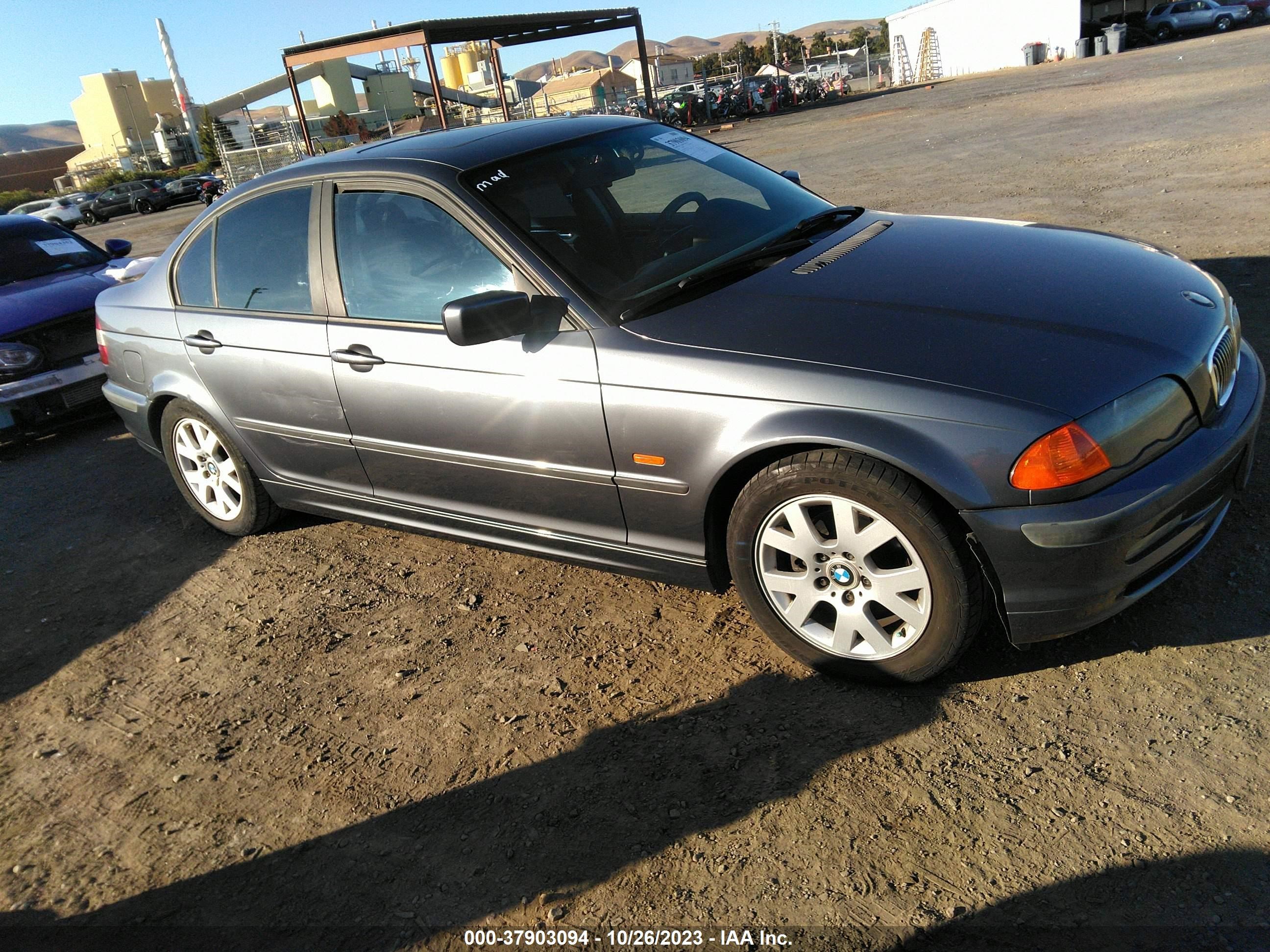 BMW 3ER 2000 wbaam3345yfp78552