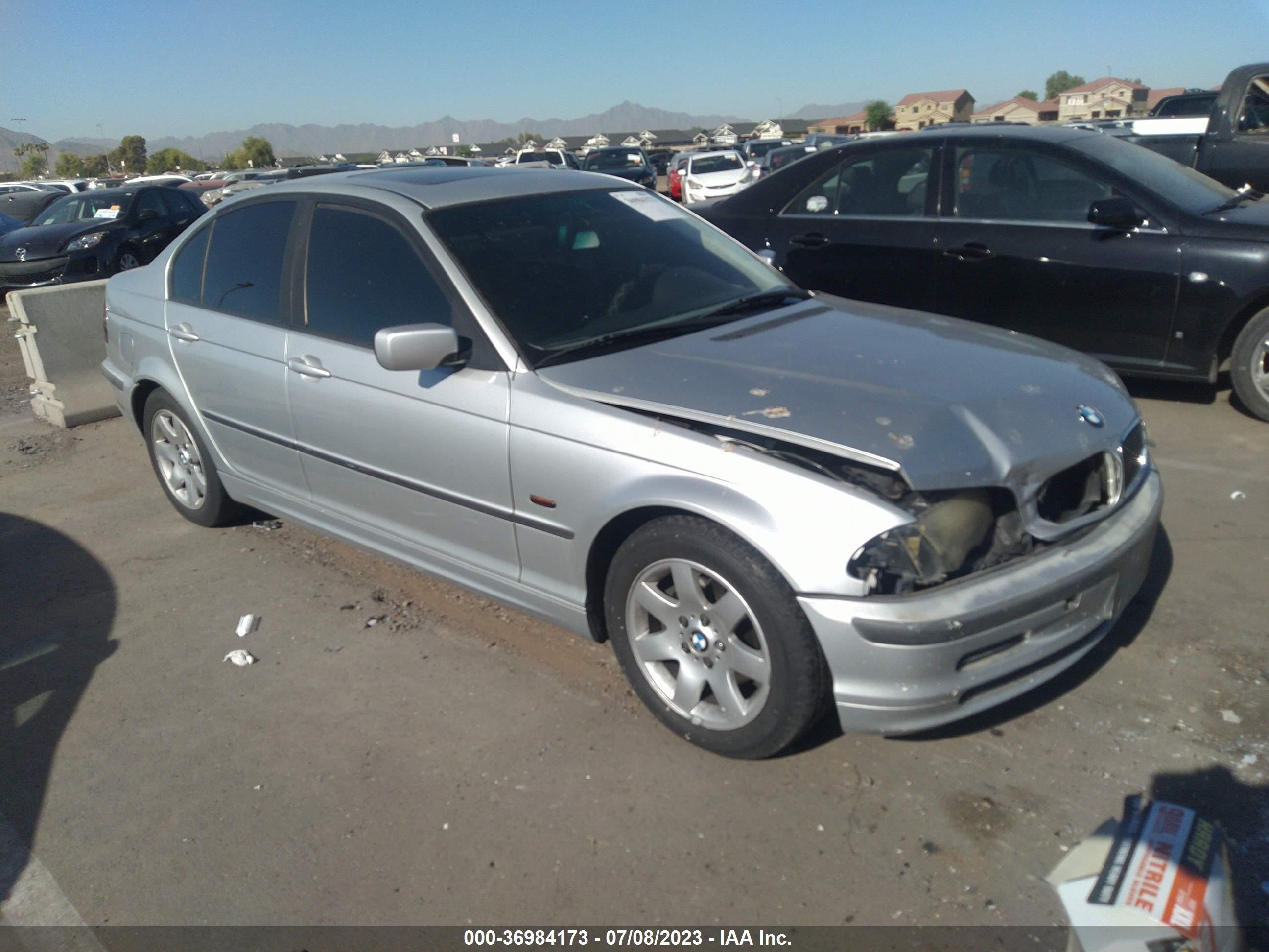 BMW 3ER 2000 wbaam3349ycb22715