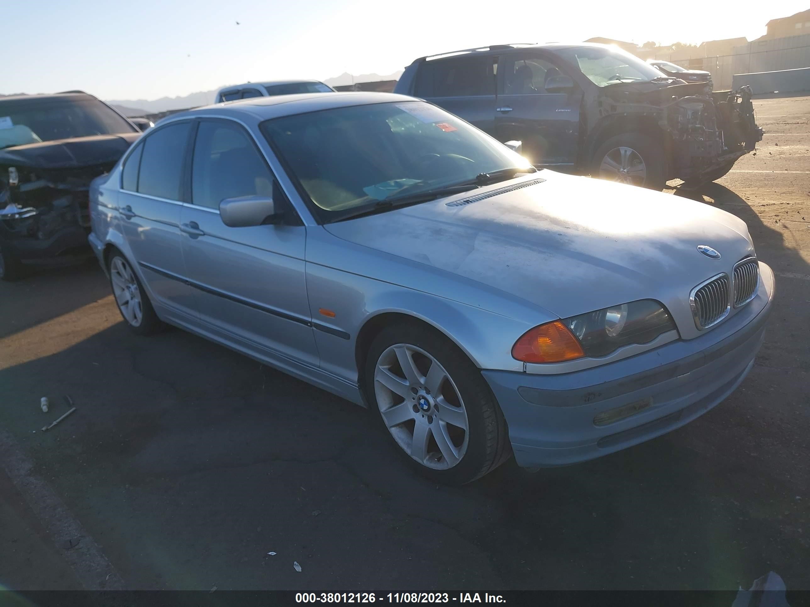 BMW 3ER 1999 wbaam5339xfr06955