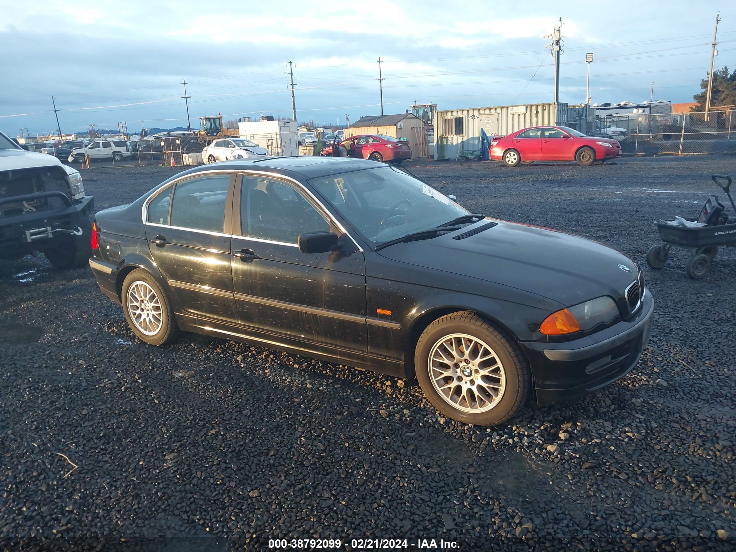 BMW 3ER 2000 wbaam5341yjr60838