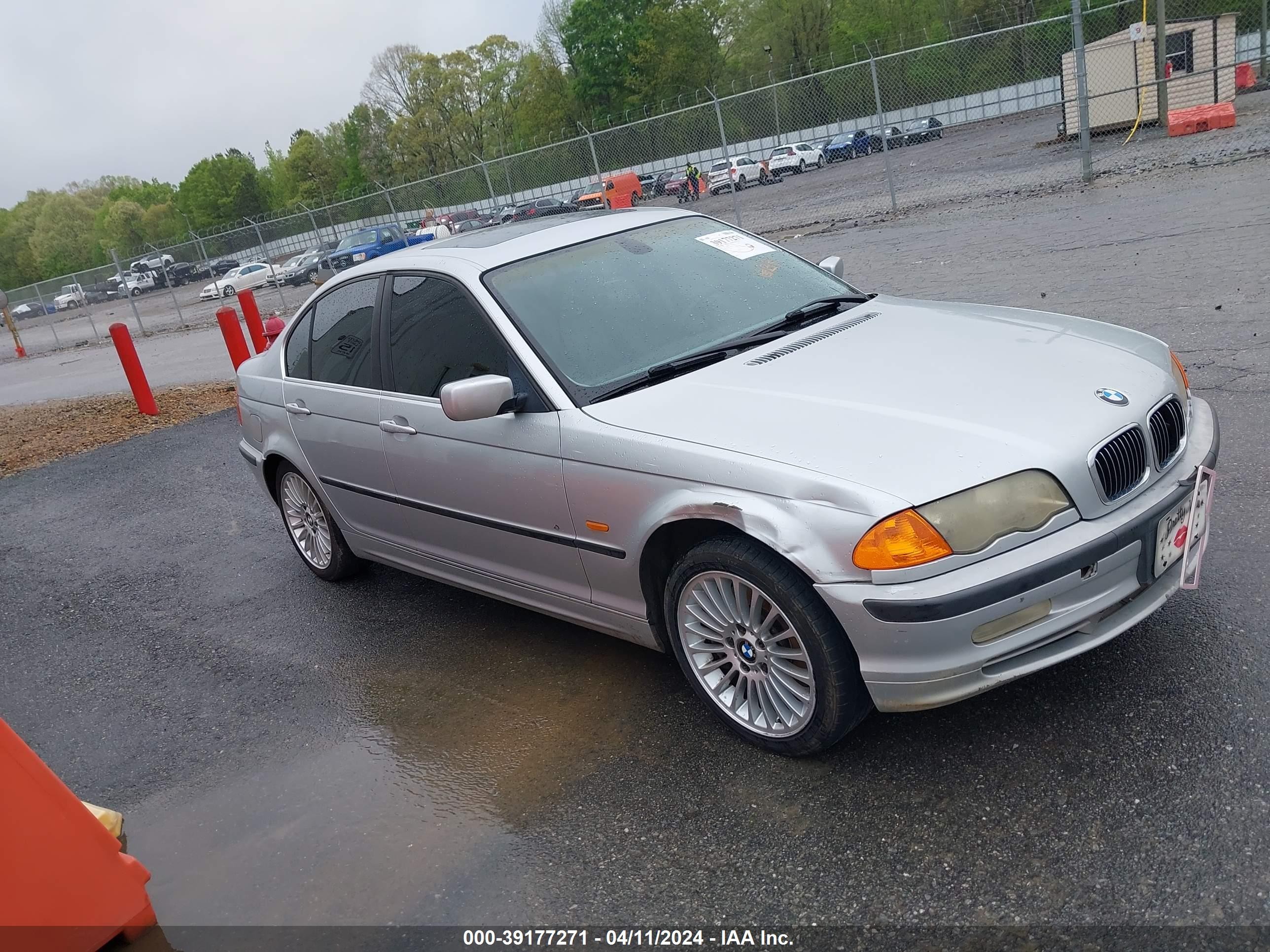 BMW 3ER 2001 wbaav53471js92630