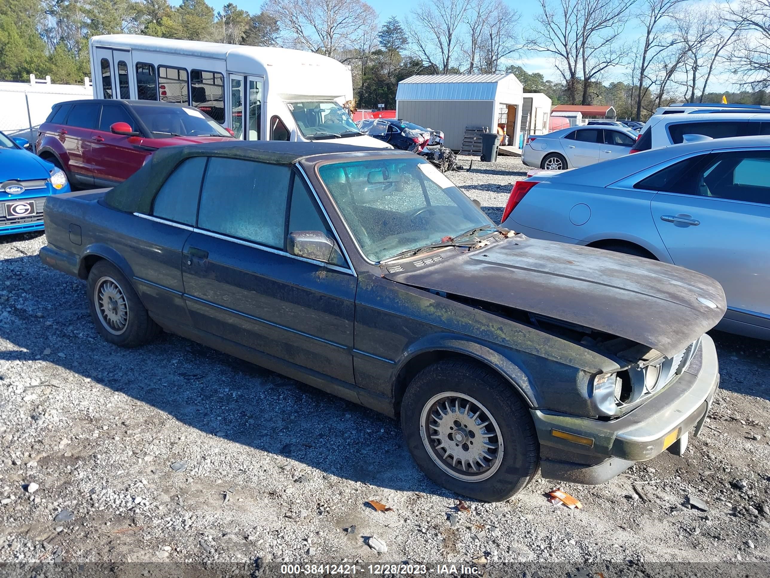 BMW 3ER 1988 wbabb2300j8855792