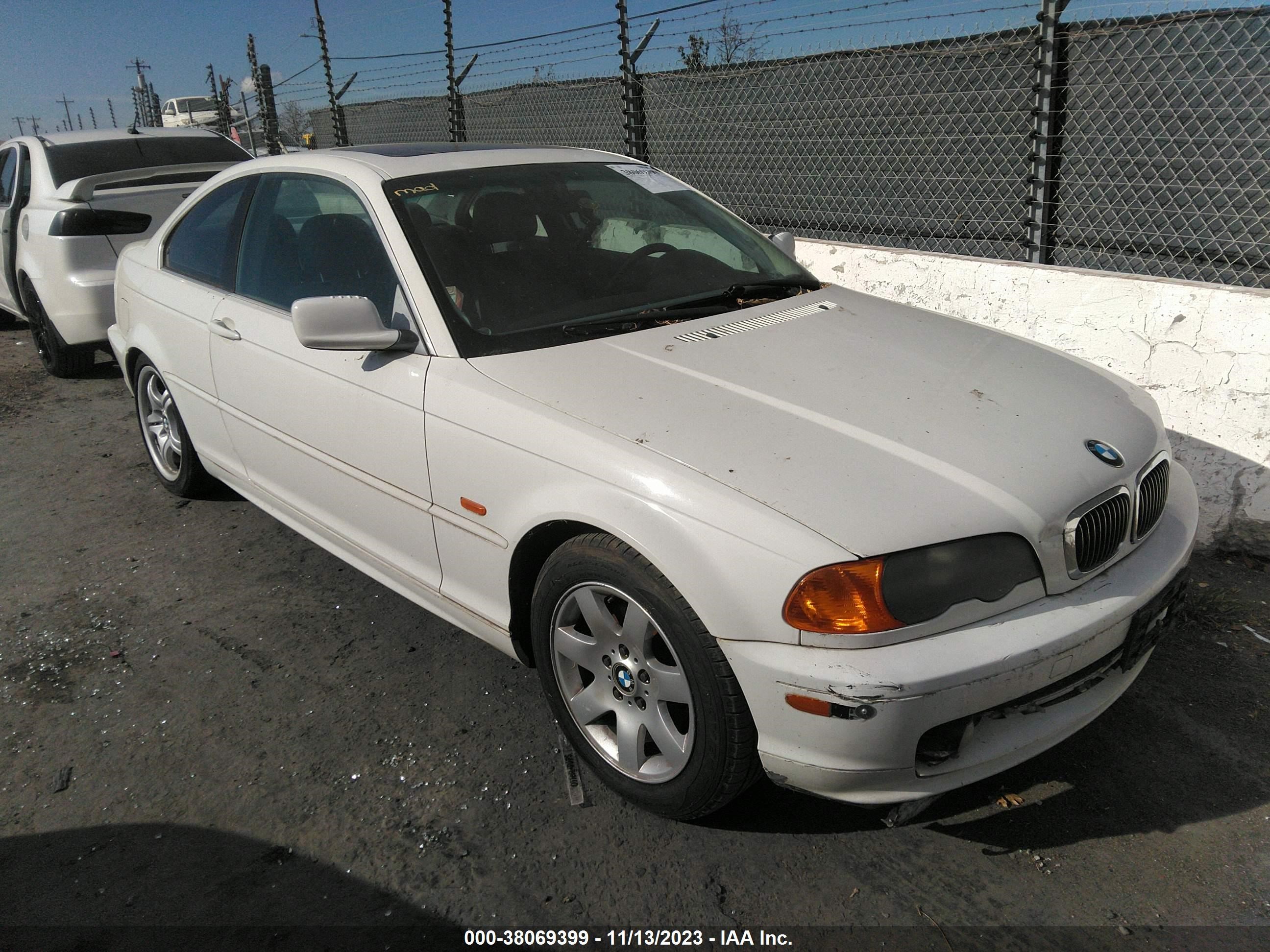 BMW 3ER 2000 wbabm334xyjn84181