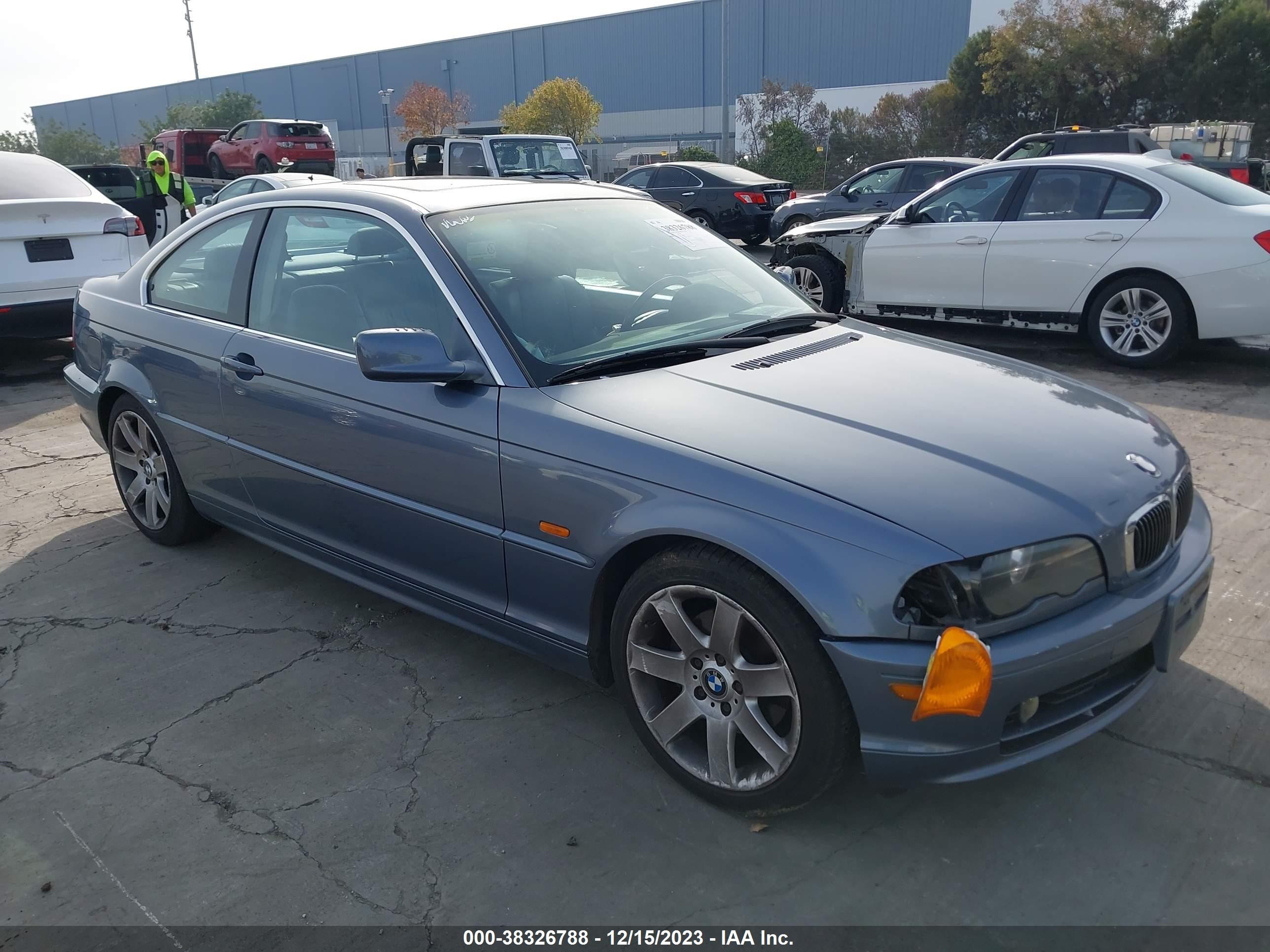 BMW 3ER 2001 wbabn33401jw47775