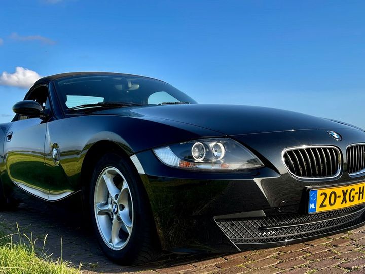 BMW Z4 ROADSTER 2007 wbabz11040lj39921