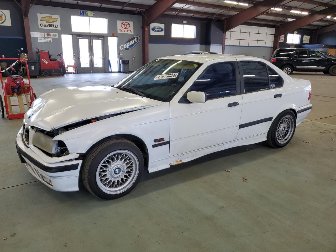 BMW 3ER 1992 wbacb3319nfe09471