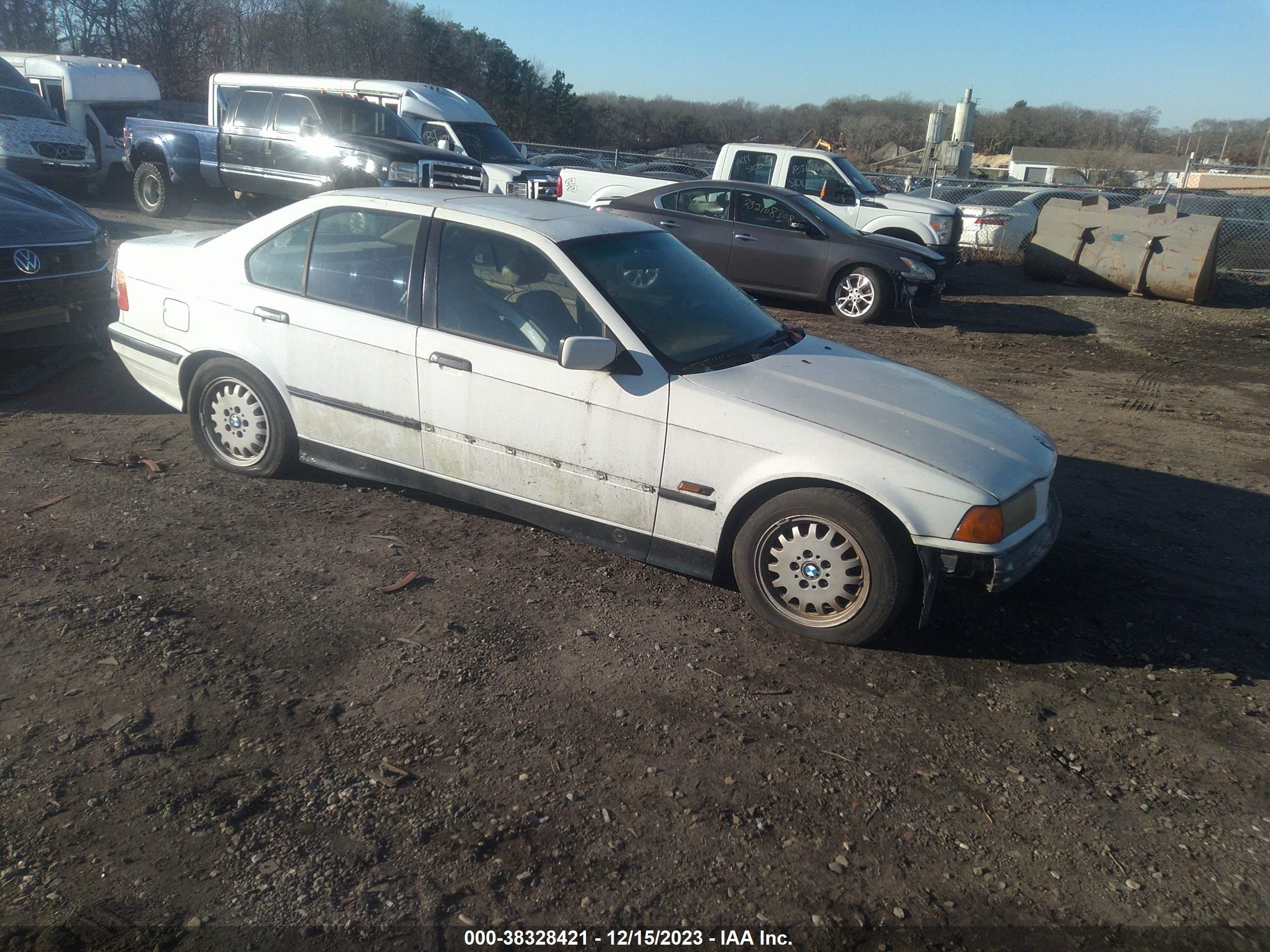 BMW 3ER 1995 wbacb3325sfe21461