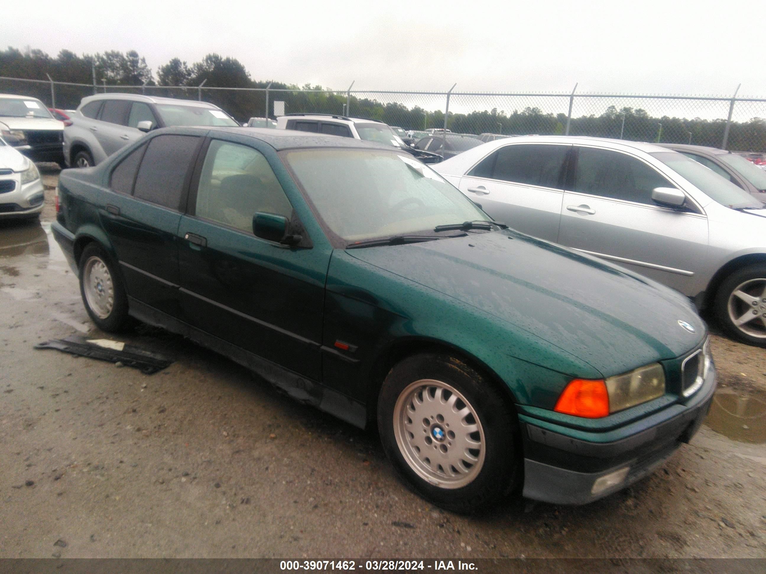 BMW 3ER 1995 wbacb332xsfe22783